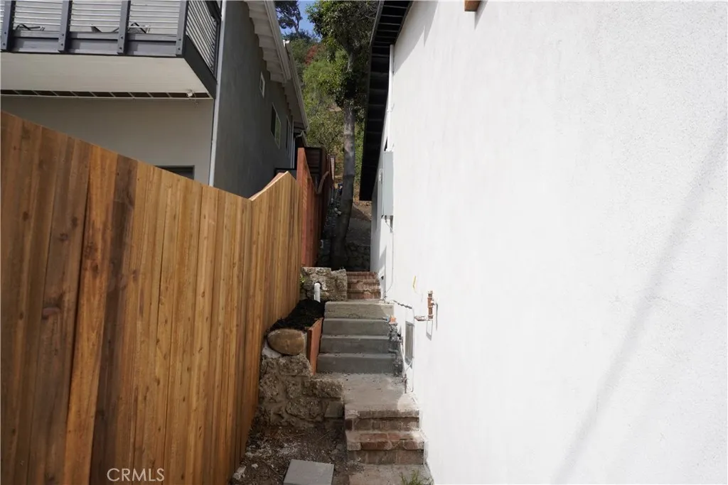 4847 Marmion Way, Los Angeles, California 90042 home-pic-15